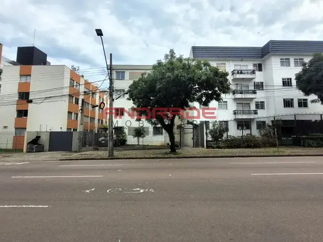 Apartamento 3 quartos e 1 banheiro, para alugar, no bairro Vila Izabel em Curitiba