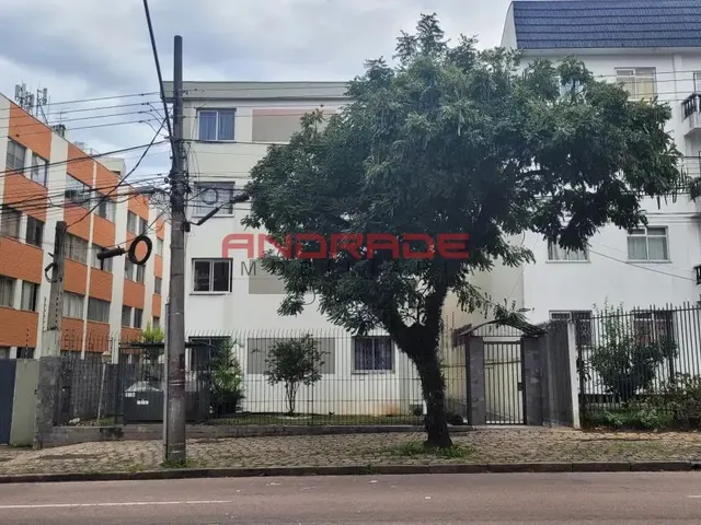 Apartamento 3 quartos e 1 banheiro, para alugar, no bairro Vila Izabel em Curitiba