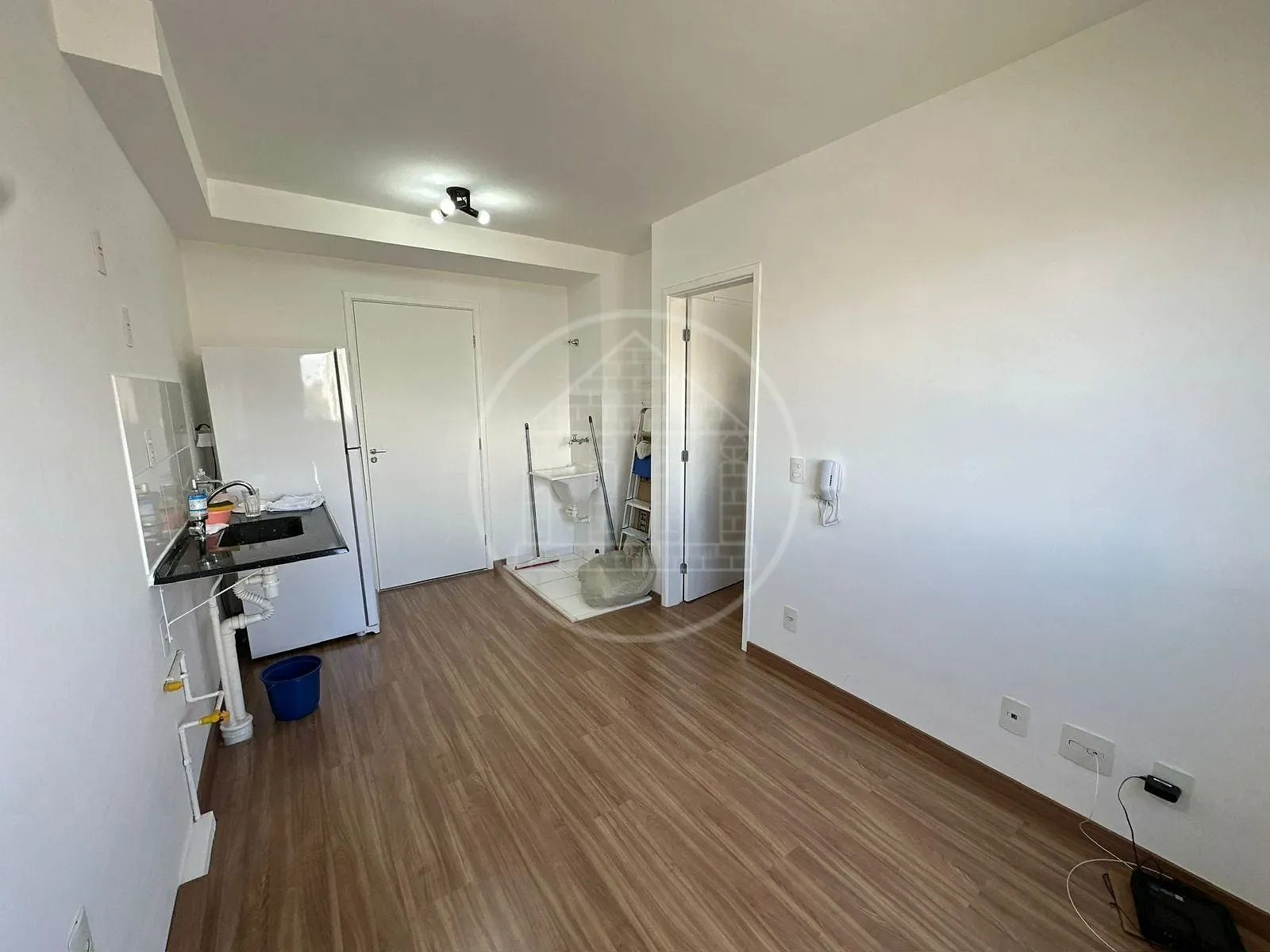 Apartamento, 1 quarto, 28 m² - Foto 2