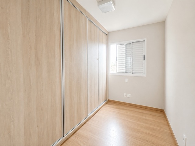 Apartamento com 127m² 3 quartos e 2 banheiros, à venda, no bairro Gleba Palhano em Londrina