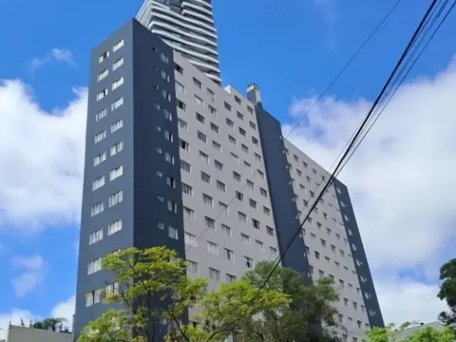 Apartamento 1 quarto e 1 banheiro, para alugar, no bairro Champagnat em Curitiba