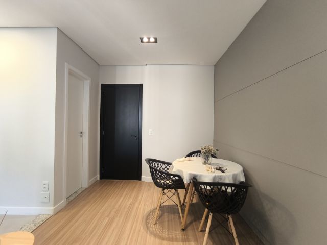 Apartamento 1 quarto e 2 banheiros, para alugar, no bairro Gleba Palhano em Londrina