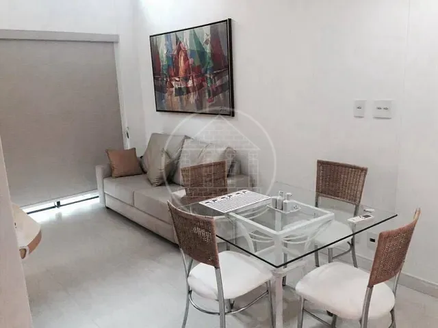 Apartamento 1 quarto e 2 banheiros, para alugar, no bairro Moema em São Paulo