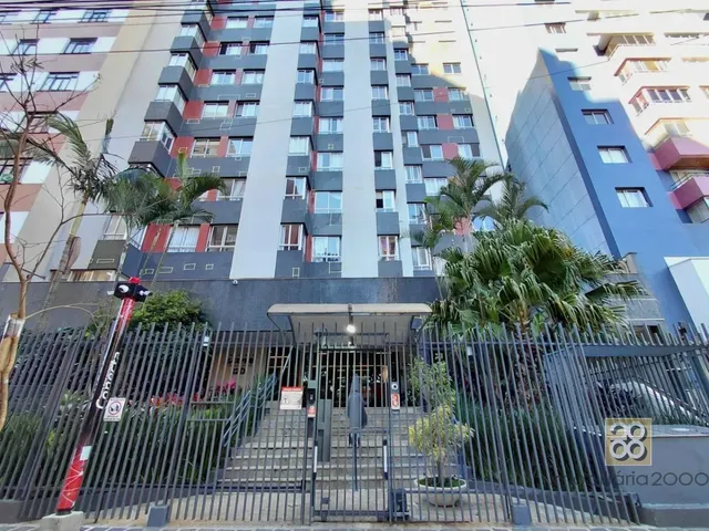 Apartamento 1 quarto e 1 banheiro, para alugar, no bairro Cristo Rei em Curitiba