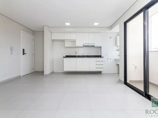 Apartamento 2 quartos e 1 banheiro, para alugar, no bairro Cidade Jardim em São José Dos Pinhais