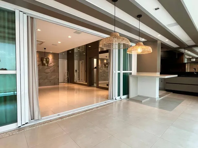 Apartamento com 262m² 3 quartos e 5 banheiros, para alugar, no bairro Gleba Fazenda Palhano em Londrina