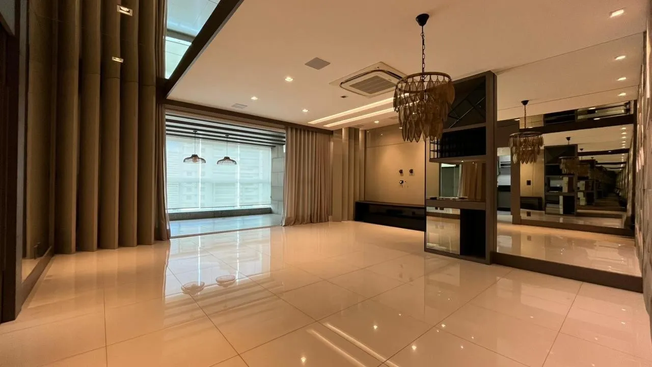 Apartamento, 3 quartos, 165 m² - Foto 1
