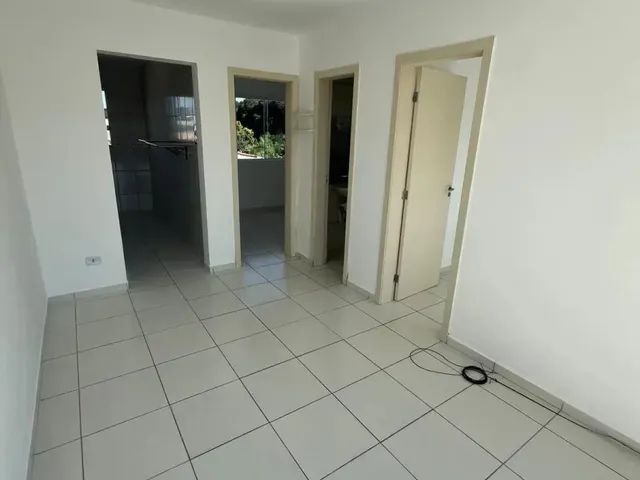 Apartamento 2 quartos e 1 banheiro, para alugar, no bairro São Marcos em São José Dos Pinhais