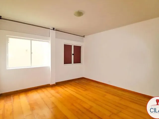 Apartamento 2 quartos e 1 banheiro, para alugar, no bairro Rebouças em Curitiba