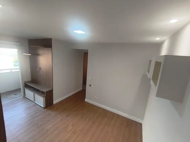 Apartamento com 102m² 3 quartos e 2 banheiros, para alugar, no bairro Gleba Fazenda Palhano em Londrina
