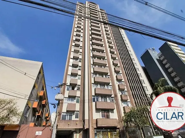 Apartamento para alugar, no bairro Centro em Curitiba