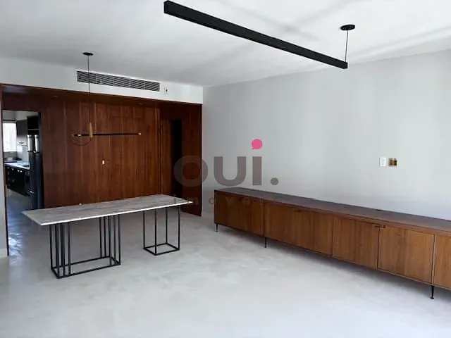 Apartamento 2 quartos e 2 banheiros, à venda, no bairro Itaim Bibi em São Paulo