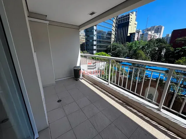 Apartamento 1 quarto e 1 banheiro, para alugar, no bairro Cerqueira César em São Paulo