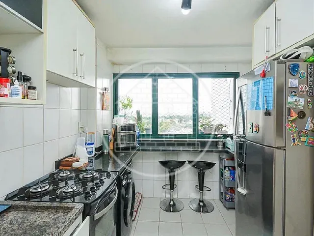 Apartamento com 72m² 3 quartos e 1 banheiro, à venda, no bairro Interlagos em São Paulo
