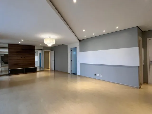Apartamento com 231m² 3 quartos e 4 banheiros, para alugar, no bairro Gleba Fazenda Palhano em Londrina
