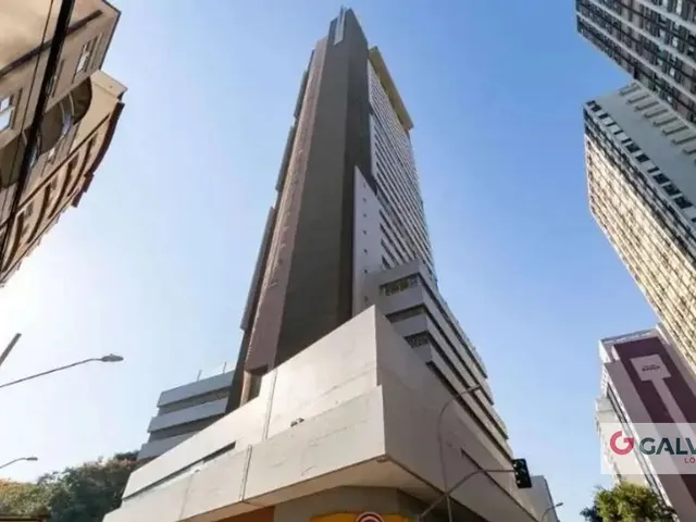 Apartamento 1 quarto e 1 banheiro, para alugar, no bairro Centro em Curitiba