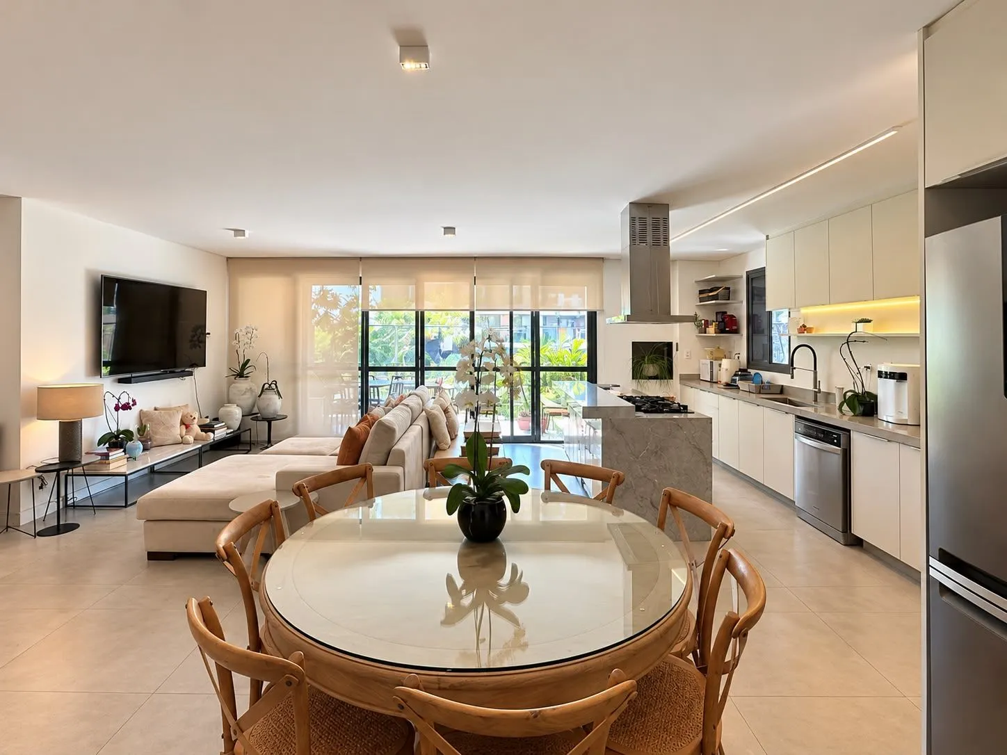 Apartamento, 3 quartos, 176 m² - Foto 1