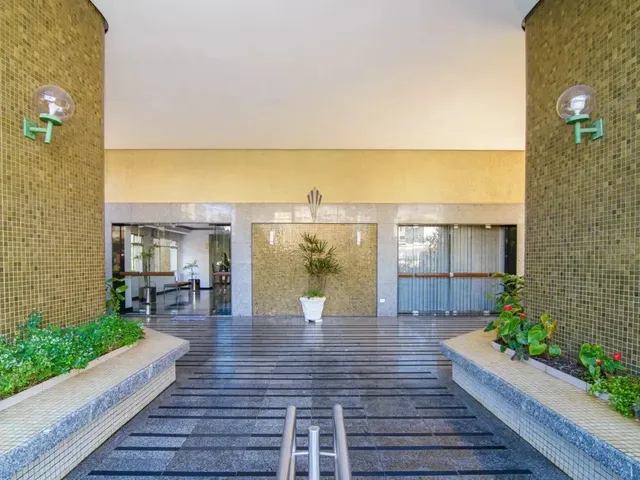 Apartamento 2 quartos e 2 banheiros, à venda, no bairro Centro em Curitiba