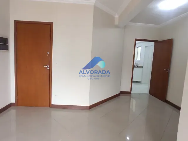 Apartamento 3 quartos e 1 banheiro, para alugar, no bairro Jardim Apolo em São José dos Campos