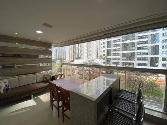 Apartamento com 225m² 3 quartos e 5 banheiros, à venda, no bairro Gleba Palhano em Londrina