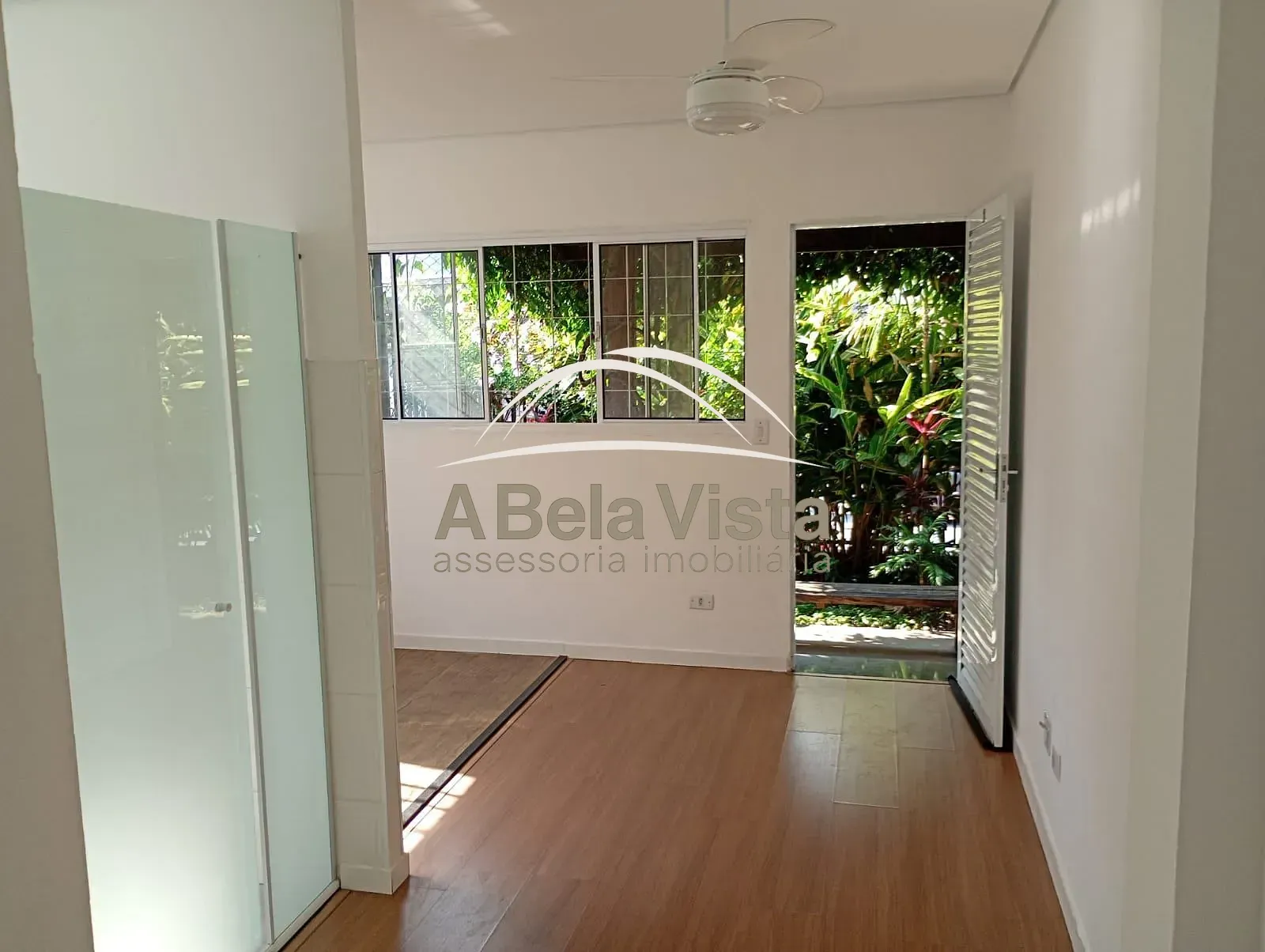 Apartamento, 1 quarto, 29 m² - Foto 1