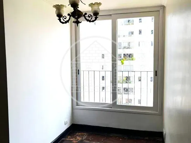 Apartamento 2 quartos e 2 banheiros, à venda, no bairro Moema em São Paulo