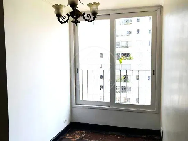 Apartamento 2 quartos e 2 banheiros, à venda, no bairro Moema em São Paulo
