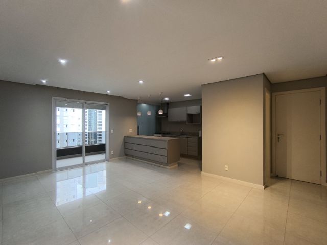 Apartamento 2 quartos e 3 banheiros, para alugar, no bairro Gleba Palhano em Londrina