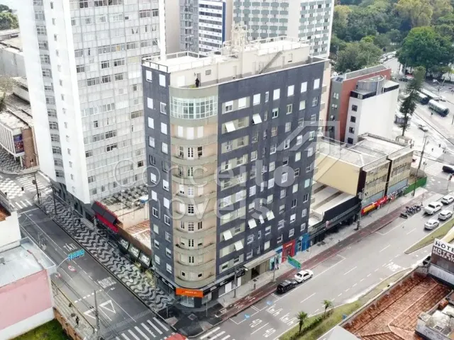 Apartamento 3 quartos e 1 banheiro, à venda, no bairro Centro em Curitiba