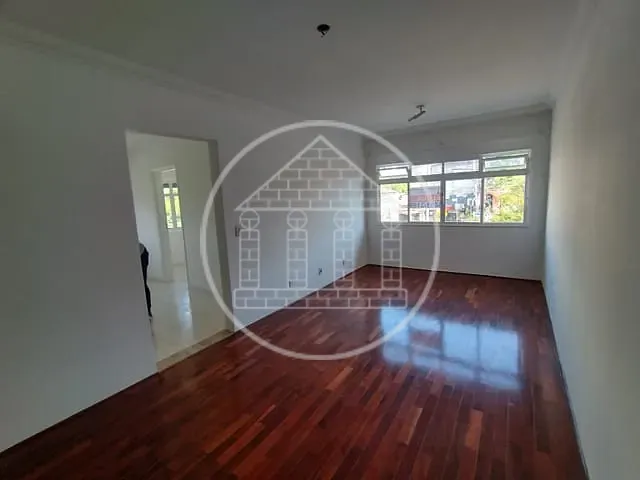 Apartamento com 60m² 3 quartos e 2 banheiros, para alugar, no bairro Interlagos em São Paulo