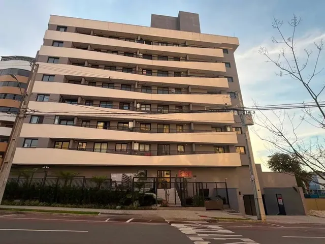 Apartamento 2 quartos e 1 banheiro, para alugar, no bairro Vila Izabel em Curitiba