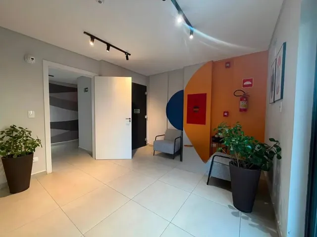 Apartamento 2 quartos e 1 banheiro, para alugar, no bairro Vila Izabel em Curitiba
