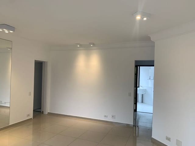 Apartamento com 112m² 3 quartos e 1 banheiro, à venda, no bairro Indianópolis em São Paulo