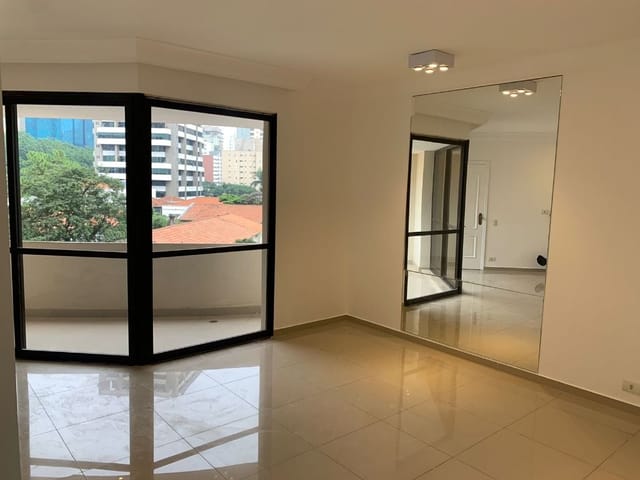 Apartamento com 112m² 3 quartos e 1 banheiro, à venda, no bairro Indianópolis em São Paulo