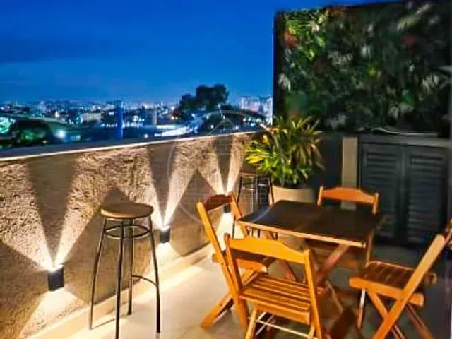 Apartamento 2 quartos e 2 banheiros, à venda, no bairro Vila Castelo em São Paulo