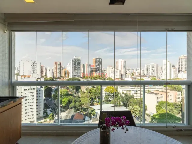 Apartamento 2 quartos e 5 banheiros, à venda, no bairro Vila Mariana em São Paulo