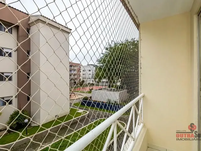 Apartamento 2 quartos e 1 banheiro, para alugar, no bairro Novo Mundo em Curitiba