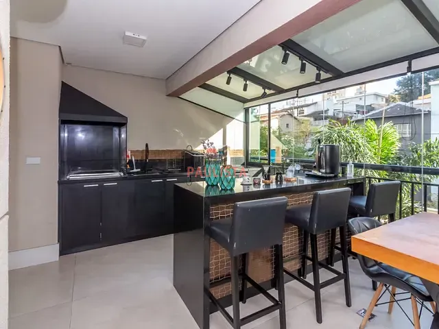 Apartamento 2 quartos e 2 banheiros, à venda, no bairro Saúde em São Paulo