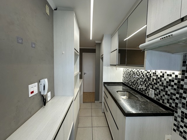 Apartamento com 92m² 2 quartos e 1 banheiro, à venda, no bairro Aurora em Londrina