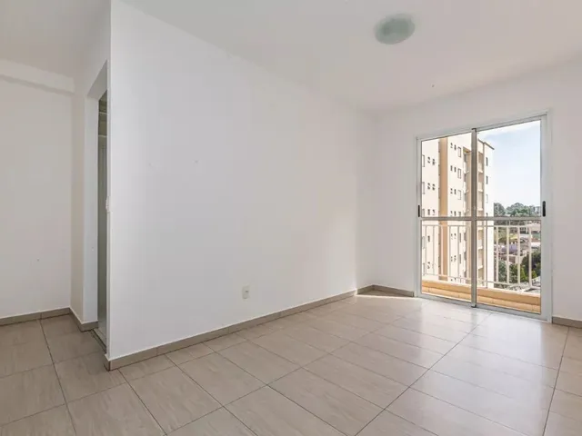 Apartamento 2 quartos e 2 banheiros, para alugar, no bairro Tingui em Curitiba