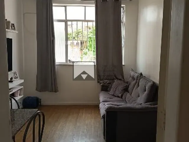 Apartamento com 75m² 2 quartos e 1 banheiro, à venda, no bairro Centro em Niterói