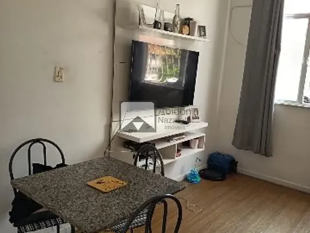 Apartamento com 75m² 2 quartos e 1 banheiro, à venda, no bairro Centro em Niterói