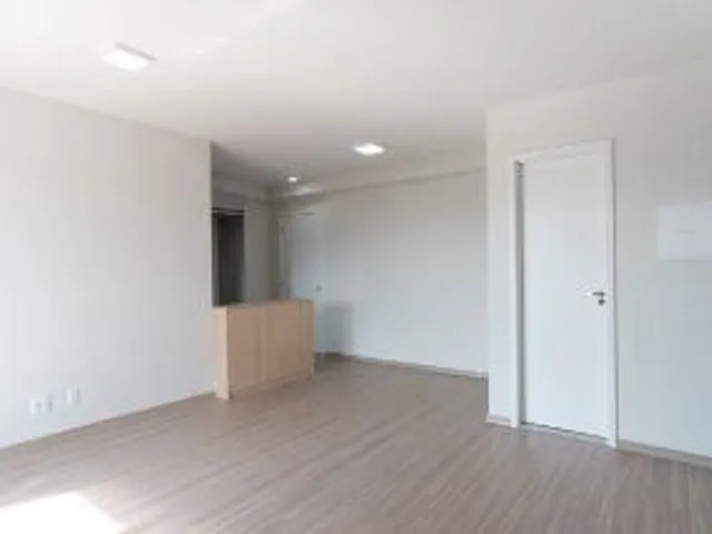 Apartamento 2 quartos e 2 banheiros, para alugar, no bairro Aurora em Londrina