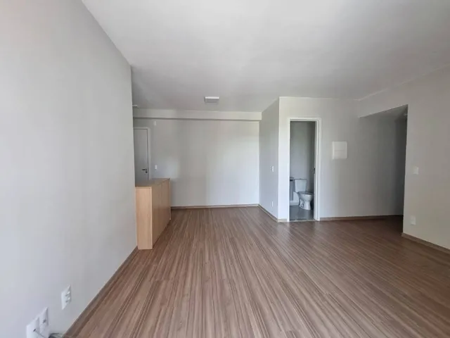 Apartamento 2 quartos e 2 banheiros, para alugar, no bairro Aurora em Londrina