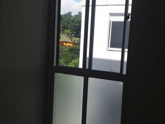 Apartamento com 40m² 2 quartos e 1 banheiro, à venda, no bairro Jardim Caiapia em Cotia