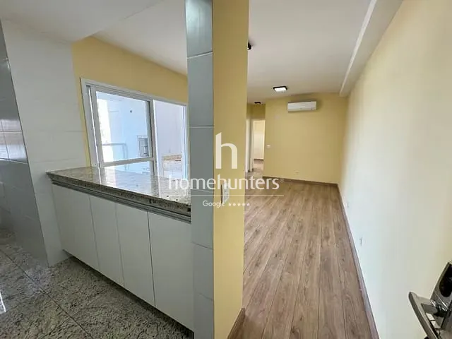 Apartamento com 65m² 2 quartos e 2 banheiros, para alugar, no bairro Mansões Santo Antônio em Campinas