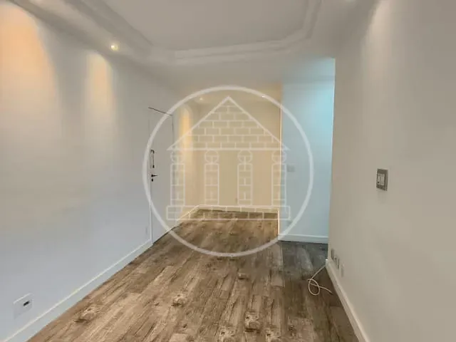 Apartamento 2 quartos e 1 banheiro, à venda, no bairro Jardim Prudência em São Paulo