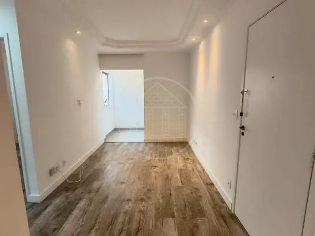 Apartamento 2 quartos e 1 banheiro, à venda, no bairro Jardim Prudência em São Paulo