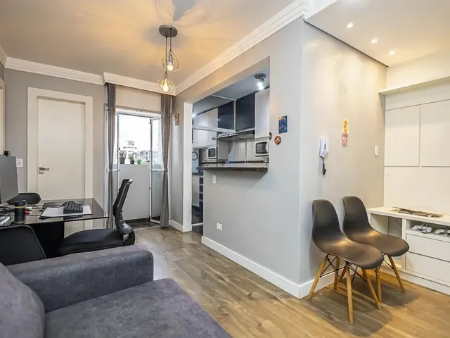 Apartamento 1 quarto e 1 banheiro, à venda, no bairro Vila Izabel em Curitiba