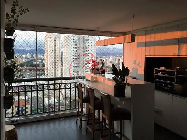 Apartamento 4 quartos e 4 banheiros, à venda, no bairro Vila Romana em São Paulo